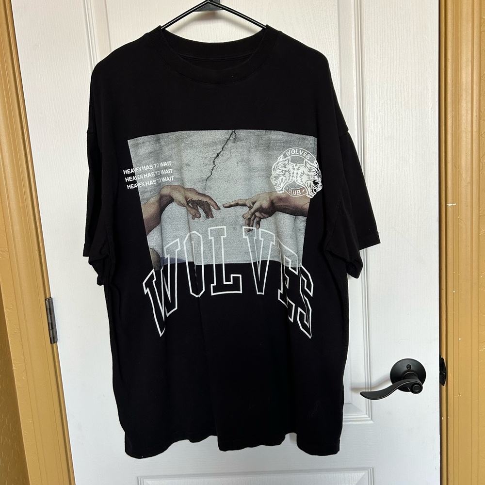 Darc Sport wolves heaven has to wait men’s graphic tee